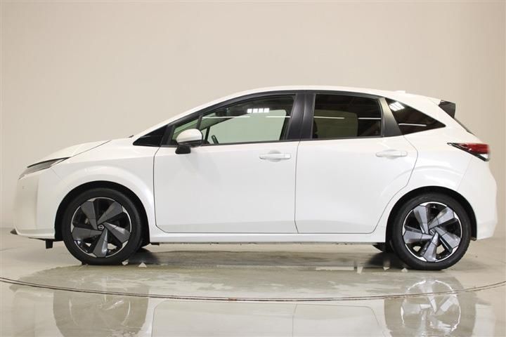 Nissan AURA 2021 6303042-9