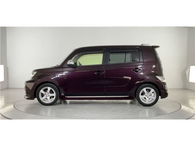 Toyota BB 2016 6285260-9