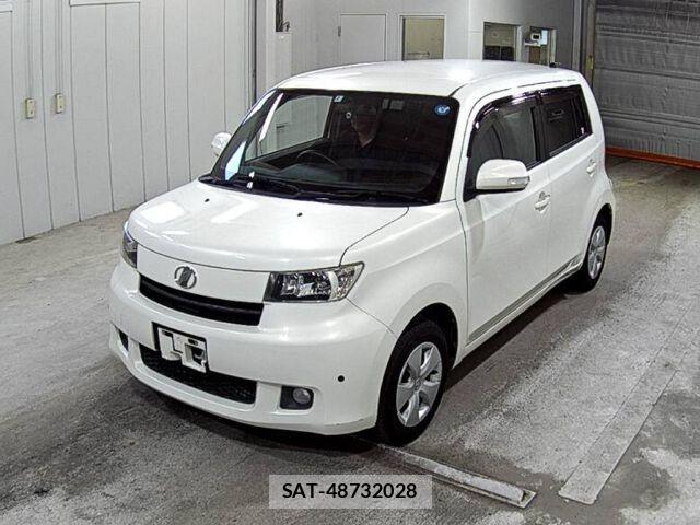Toyota BB 2010 6285401-3