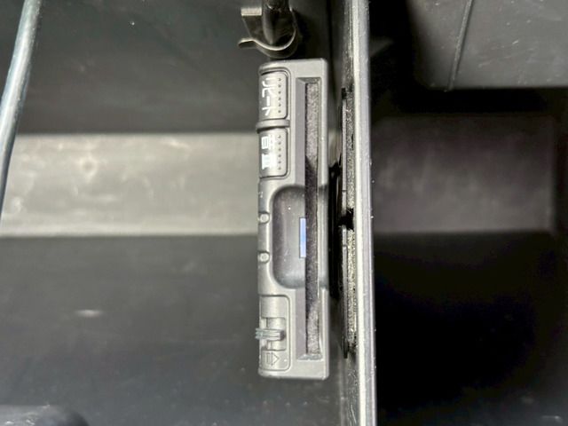 Toyota BB 2004 6285576-5