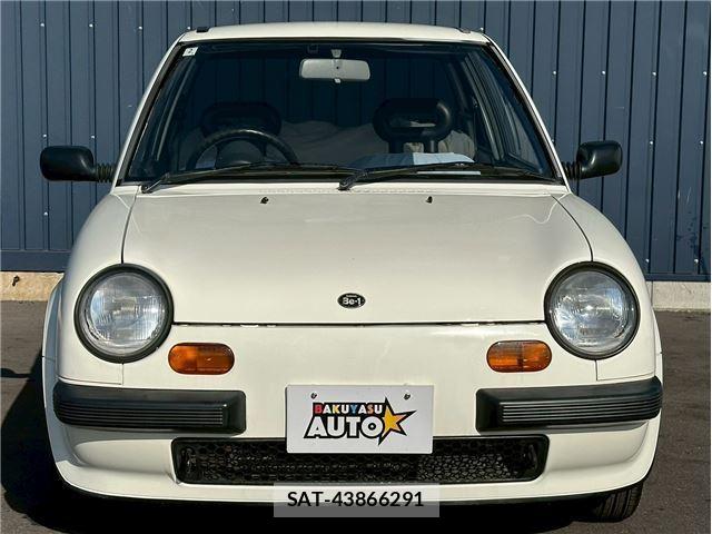 Nissan BE-1 1987 6303338-1