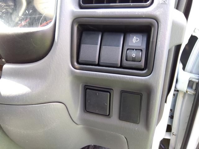 Mazda BONGO TRUCK 2016 6301962-9