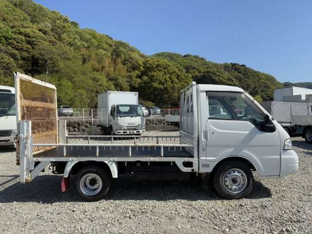 Mazda BONGO TRUCK 2001 6302632-4