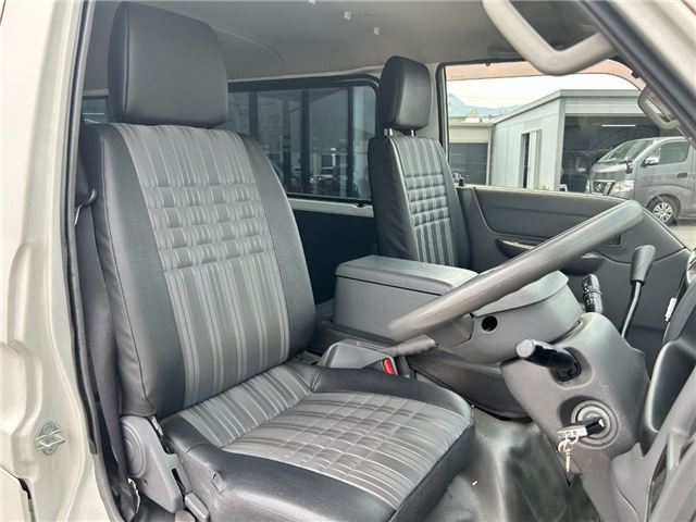Mazda BONGO VAN 2018 6303245-4