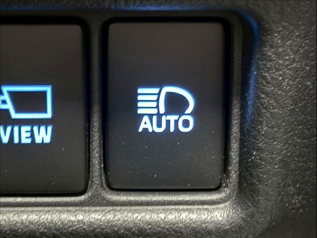 Toyota C-HR 2020 6288129-10