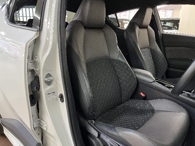 Toyota C-HR 2020 6288189-3
