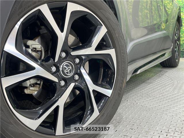 Toyota C-HR 2017 6294428-4