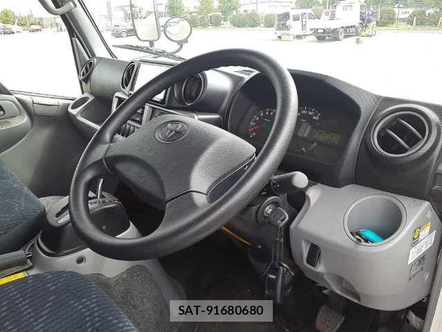 Toyota CAMROAD 2020 6296747-6