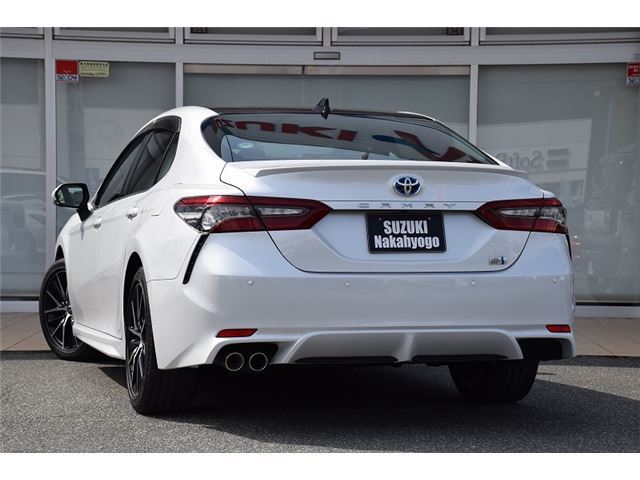 Toyota CAMRY 2023 6297256-1