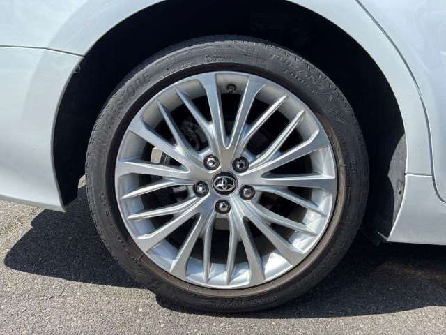 Toyota CAMRY 2021 6297513-7