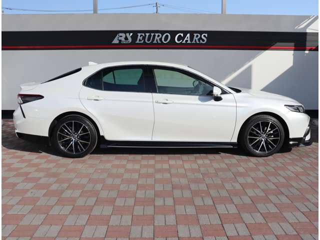 Toyota CAMRY 2021 6297961-1