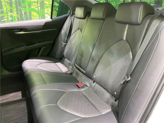 Toyota CAMRY 2019 6298975-8