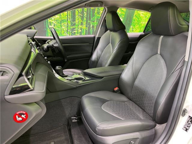 Toyota CAMRY 2019 6298975-9