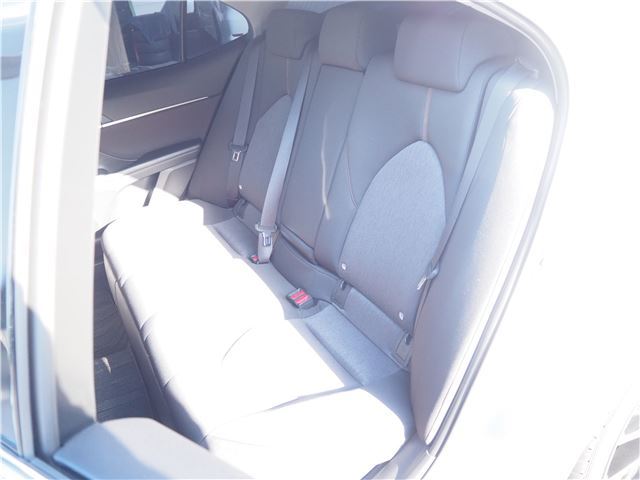 Toyota CAMRY 2018 6299285-9