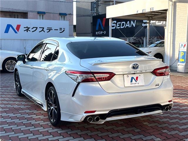 Toyota CAMRY 2018 6299677-9
