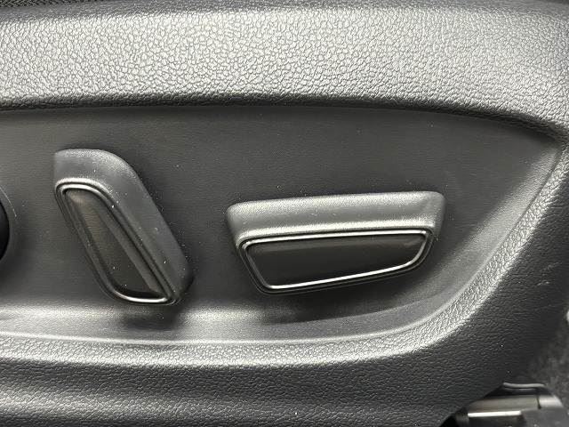 Toyota CAMRY 2017 6300647-7