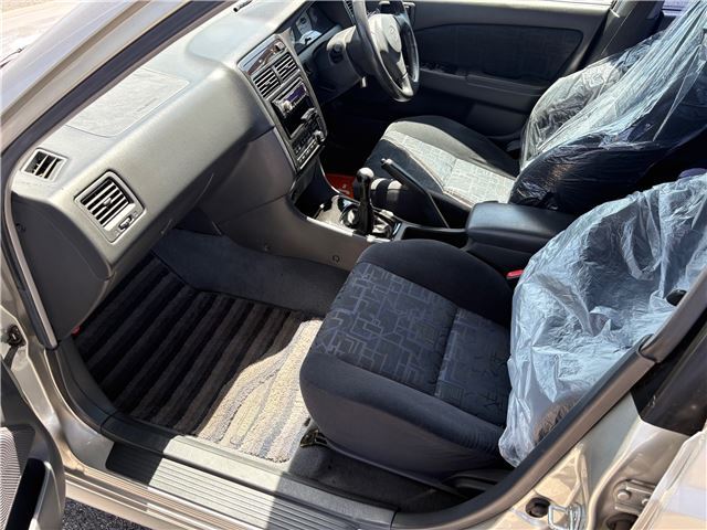 Toyota CARINA 2000 6301229-7