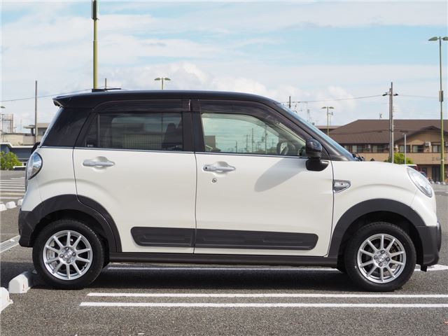 Daihatsu CAST 2018 6301551-7
