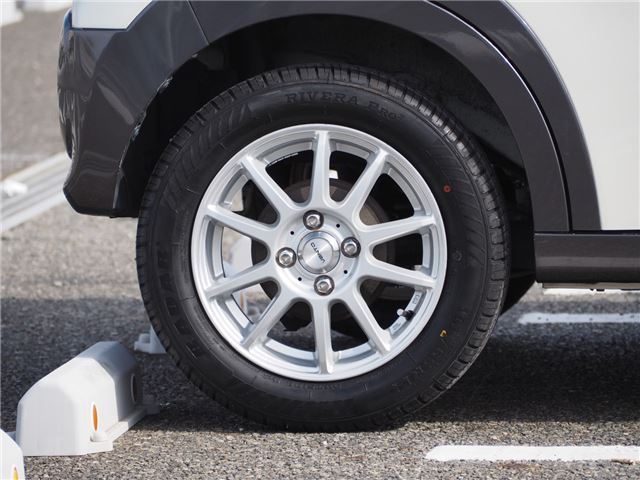 Daihatsu CAST 2018 6301551-8