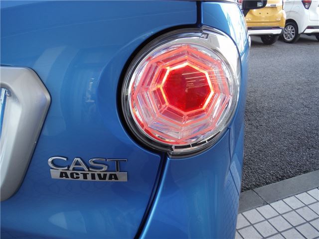 Daihatsu CAST 2017 6303916-6