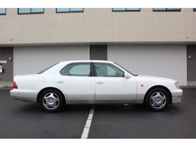 Toyota CELSIOR 1999 6304061-1