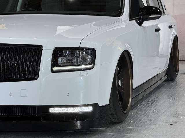 Toyota CENTURY 2018 6304583-8