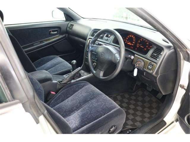 Toyota CHASER 2000 6304975-6