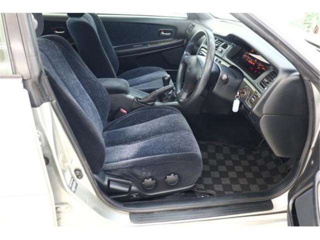 Toyota CHASER 2000 6304975-9