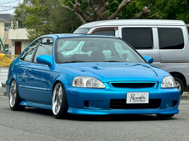 Honda CIVIC COUPE 2004 6310477-4