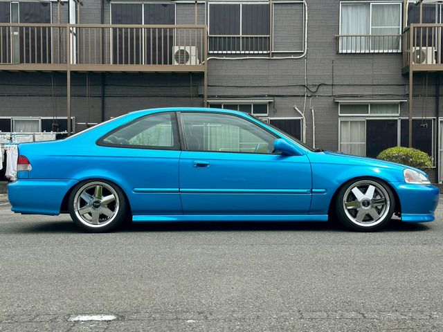 Honda CIVIC COUPE 2004 6310477-5