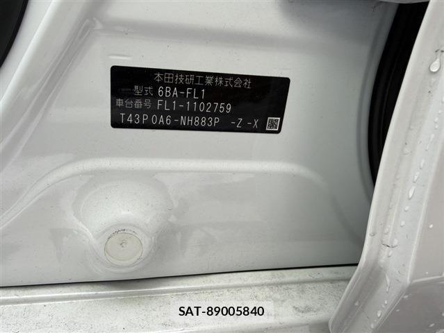 Honda CIVIC 2023 6302444-2