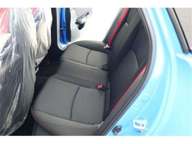 Honda CIVIC 2021 6304855-9