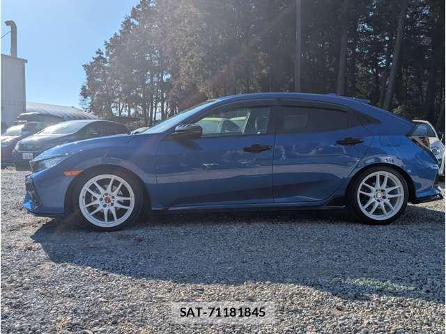 Honda CIVIC 2019 6306391-3