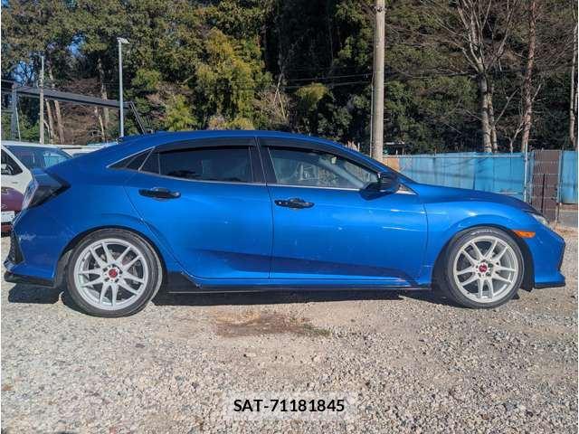 Honda CIVIC 2019 6306391-7