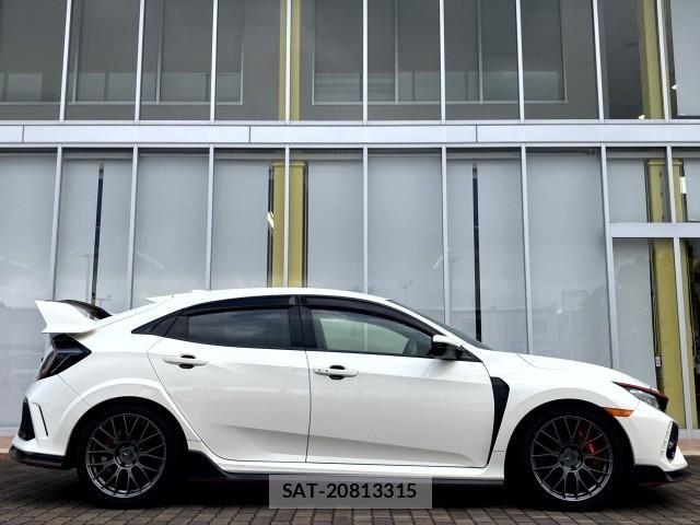 Honda CIVIC 2017 6308527-1