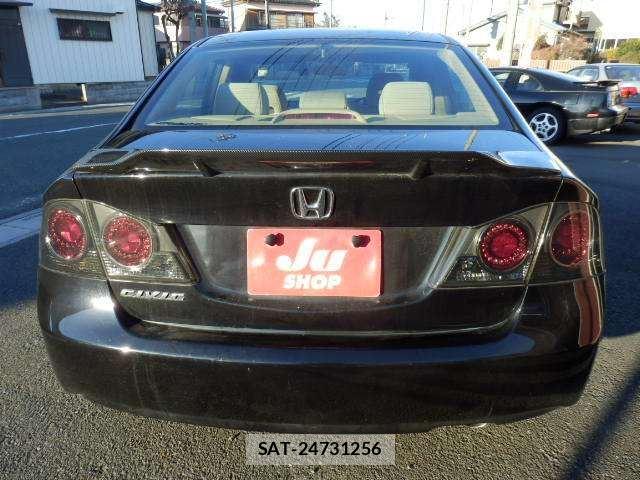 Honda CIVIC 2007 6309724-8