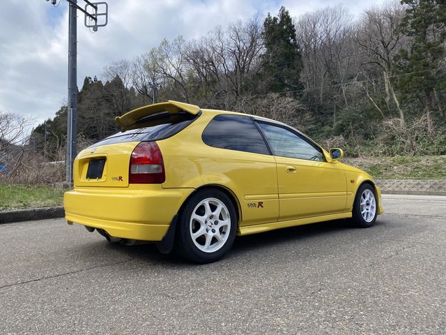 Honda CIVIC 2000 6310089-8