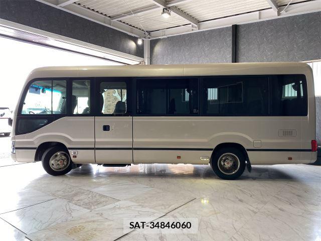 Toyota COASTER 2018 6306038-3