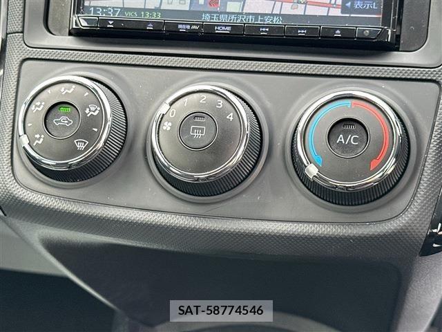 Toyota COROLLA AXIO 2020 6308497-7