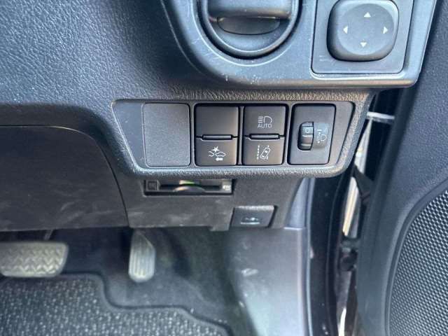 Toyota COROLLA FIELDER 2019 6319065-9
