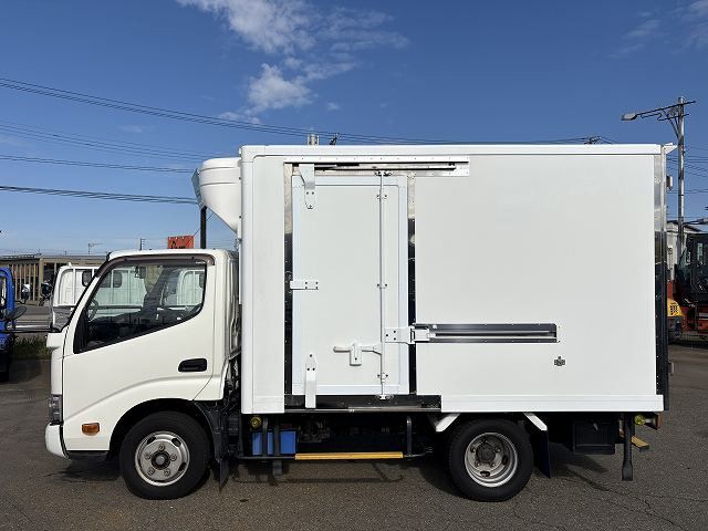 Toyota DYNA TRUCK 2019 6287667-4