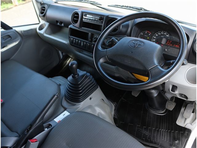 Toyota DYNA TRUCK 2014 6290165-2