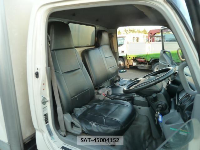 Toyota DYNA TRUCK 2012 6290851-1