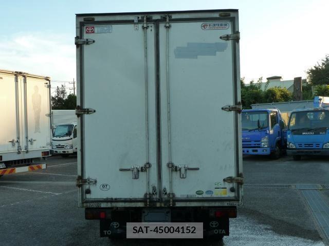 Toyota DYNA TRUCK 2012 6290851-7