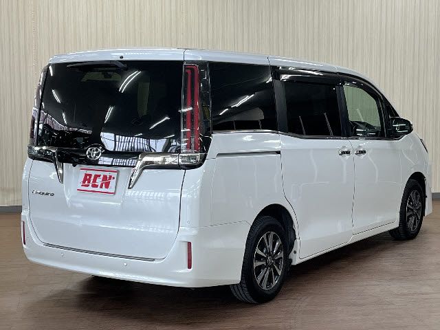 Toyota ESQUIRE 2020 6294763-1