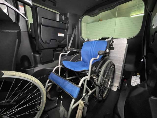 Toyota ESQUIRE 2019 6297524-9