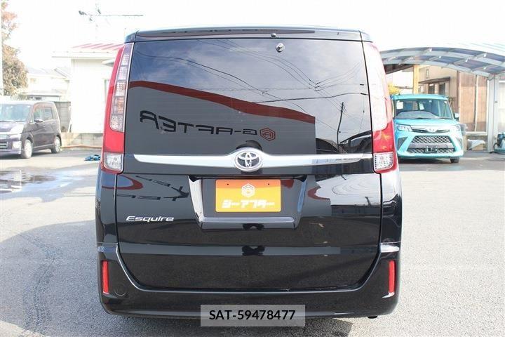 Toyota ESQUIRE 2016 6300347-10