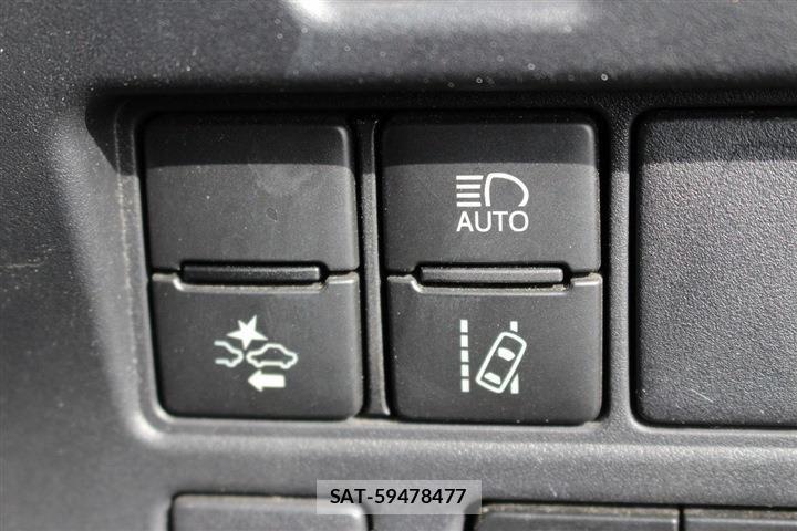 Toyota ESQUIRE 2016 6300347-4