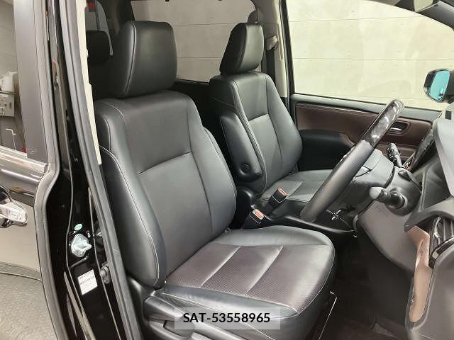 Toyota ESQUIRE 2016 6301059-3