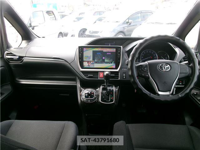 Toyota ESQUIRE 2015 6302339-3